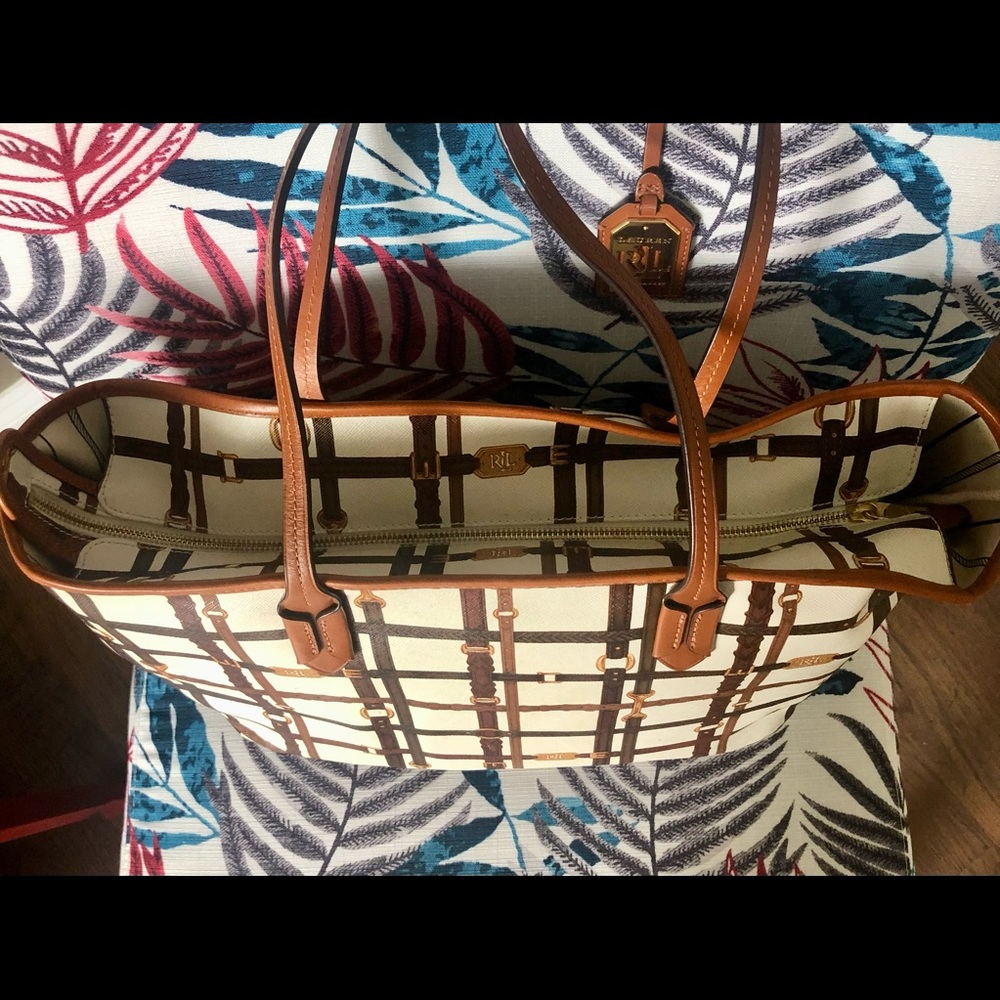SOLD - Ralph Lauren Handbag - Picture 11 of 11